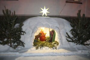 Рождественская ночная Божественная литургия (видео)